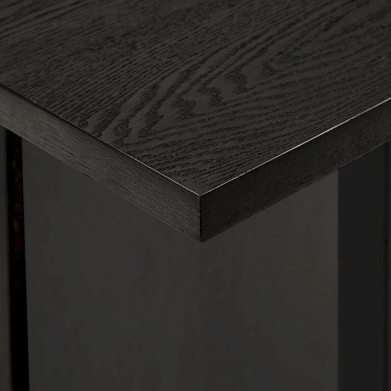 Îlot de cuisine noir à 2 portes avec prises de courant et ports USB