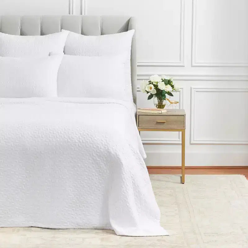 EY Essentials Vance Dove King Matelasse Geometric Chevron Pattern King Bedspread